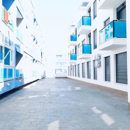 Luxury Apartment Torrevieja Bagian luar foto