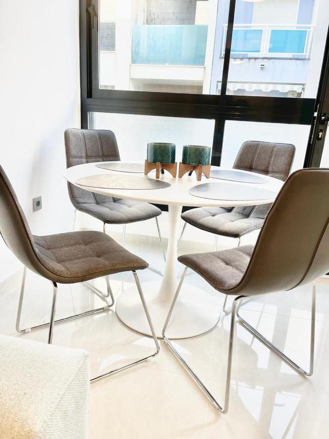 Luxury Apartment Torrevieja Bagian luar foto