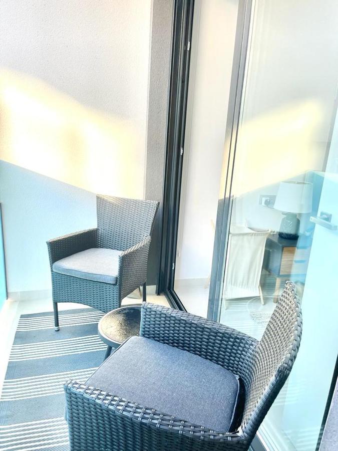 Luxury Apartment Torrevieja Bagian luar foto