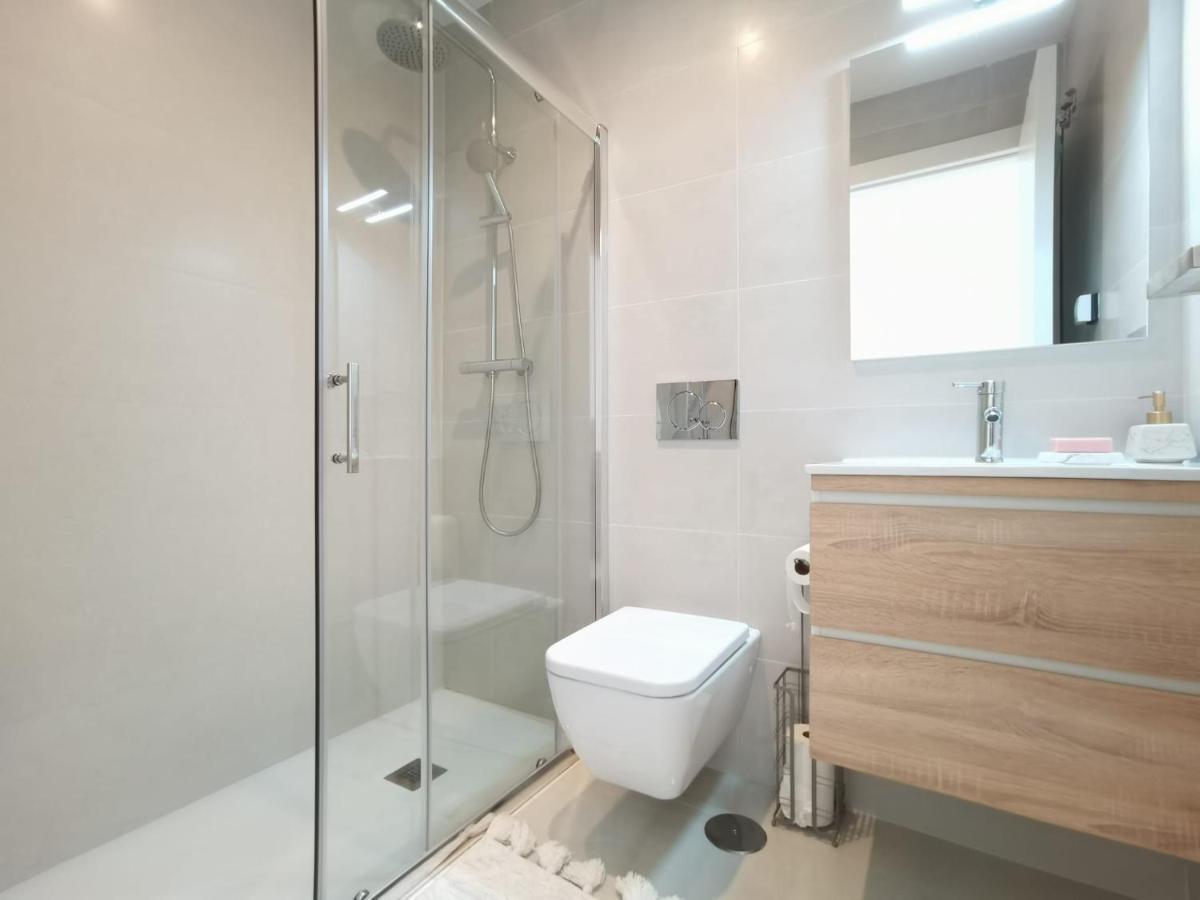 Luxury Apartment Torrevieja Bagian luar foto